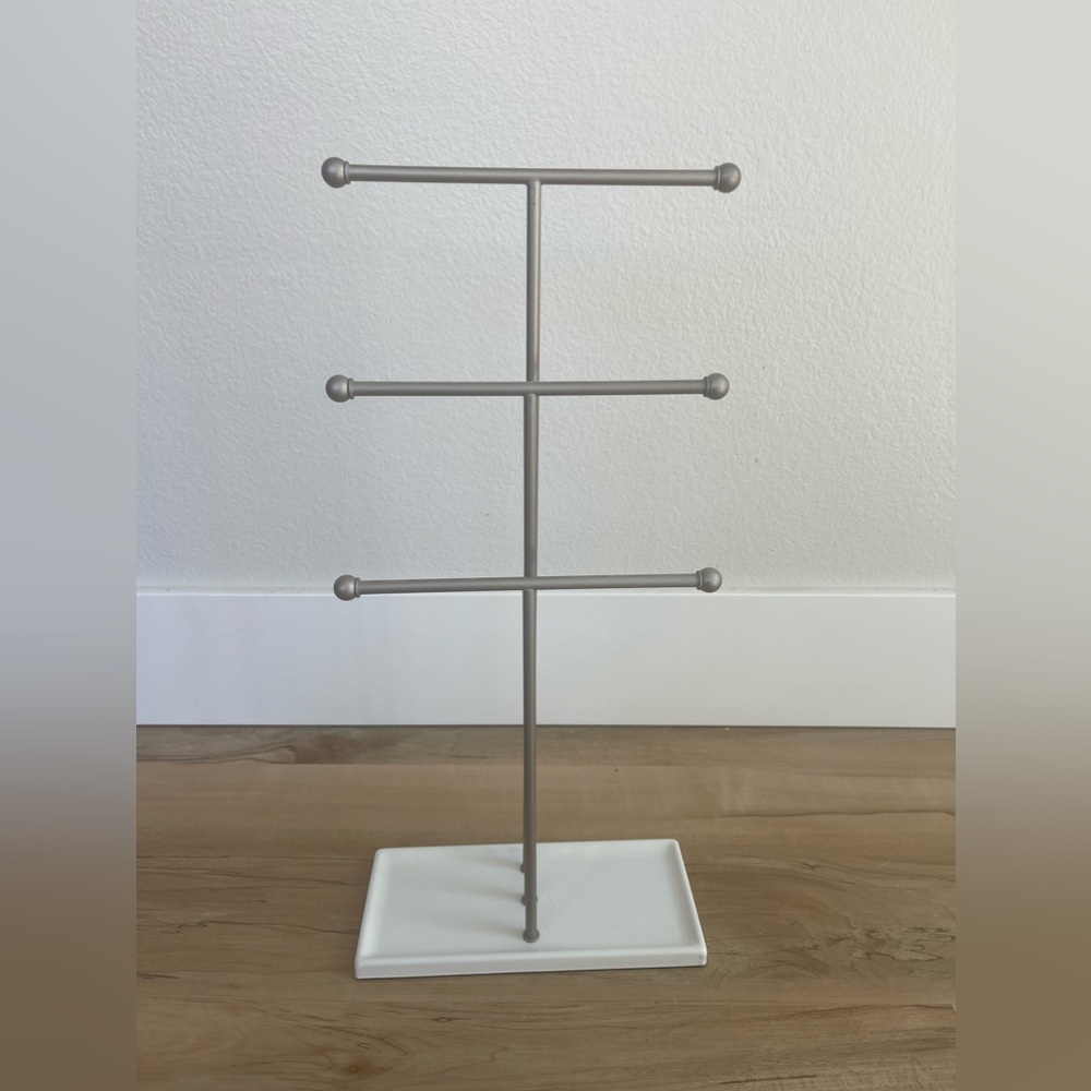 3-Tier Jewelry Stand